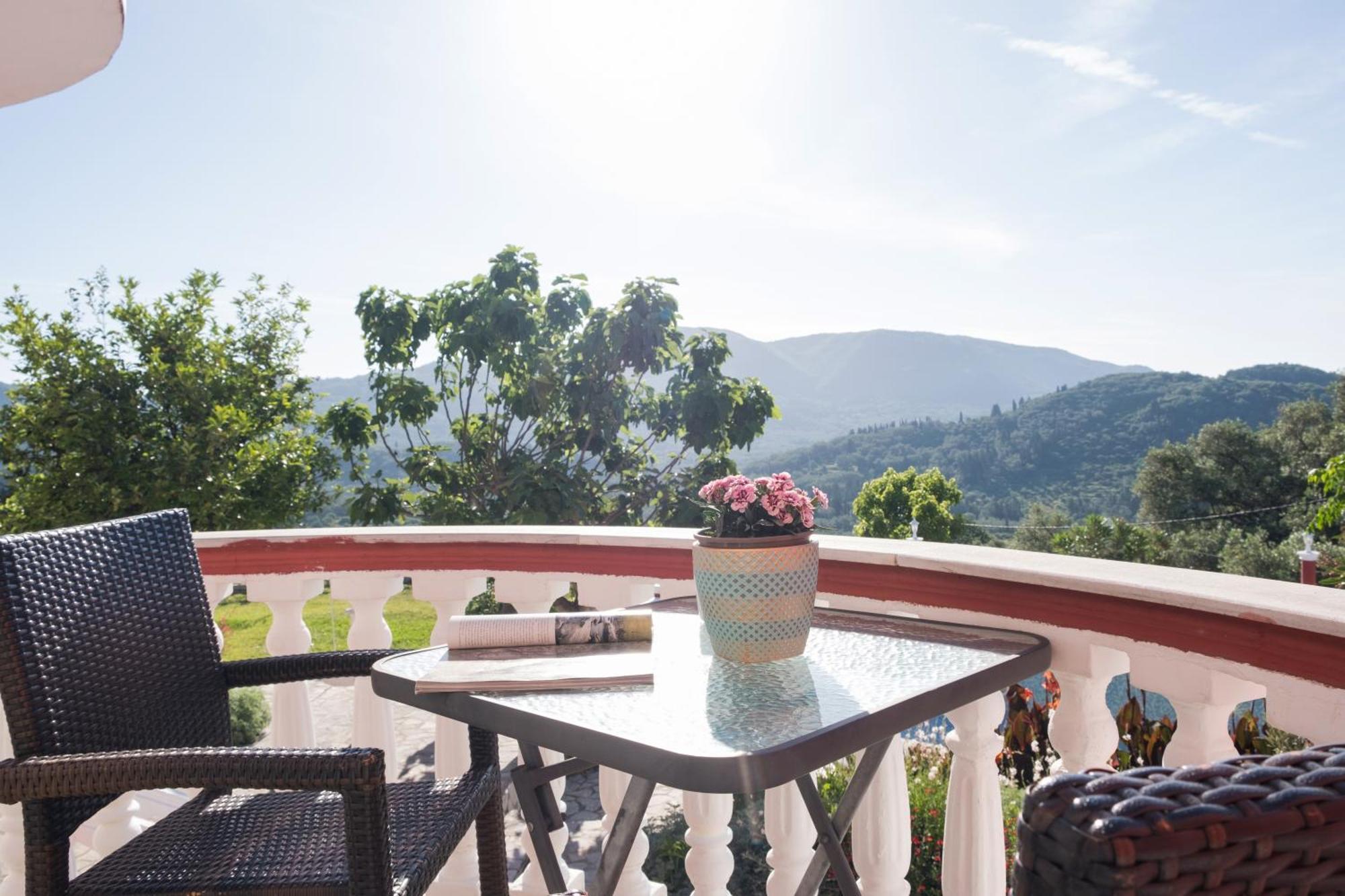 Villa Pangalis Romantica Kato Pavliana Eksteriør billede